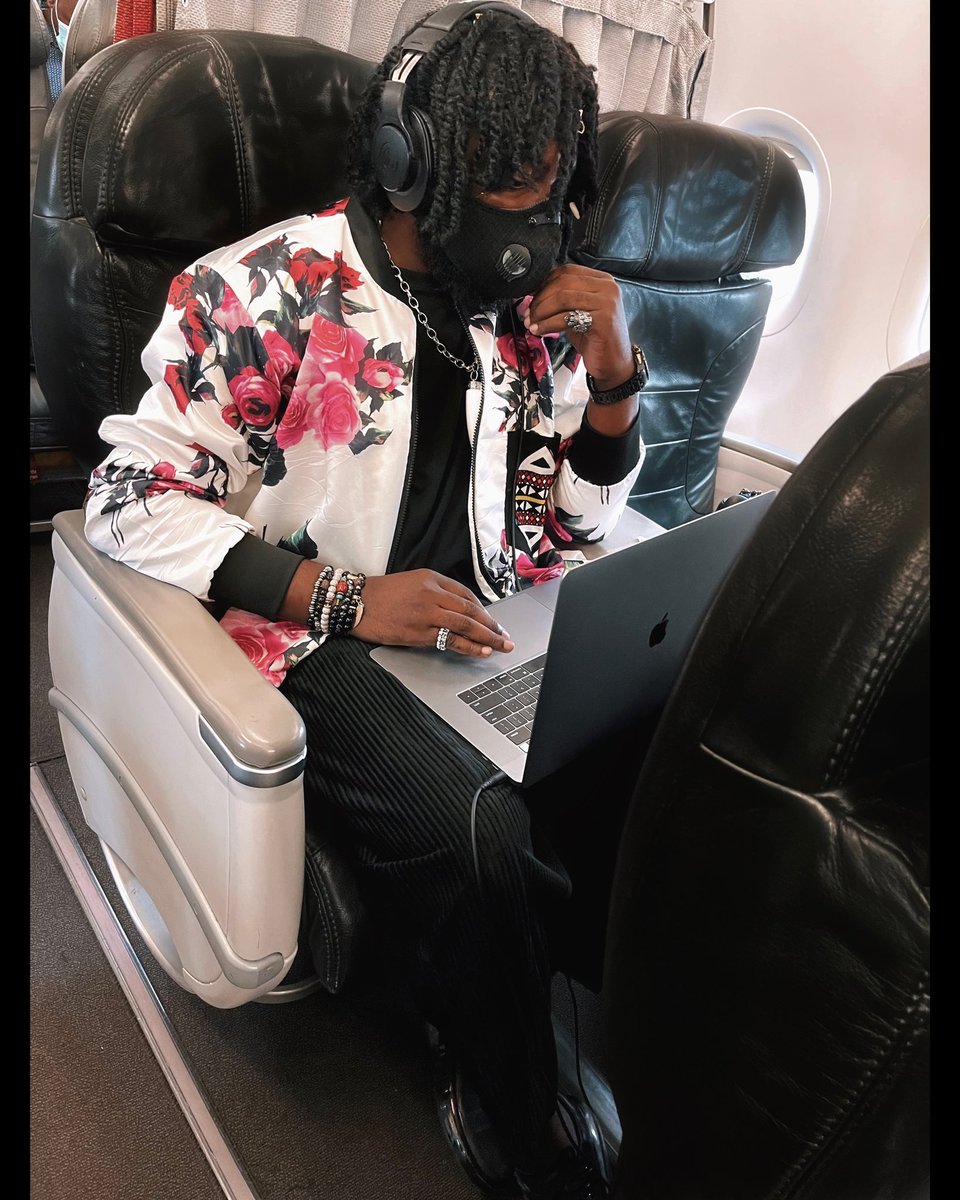 2𝐁𝐀𝐁𝐈♣️⚡️