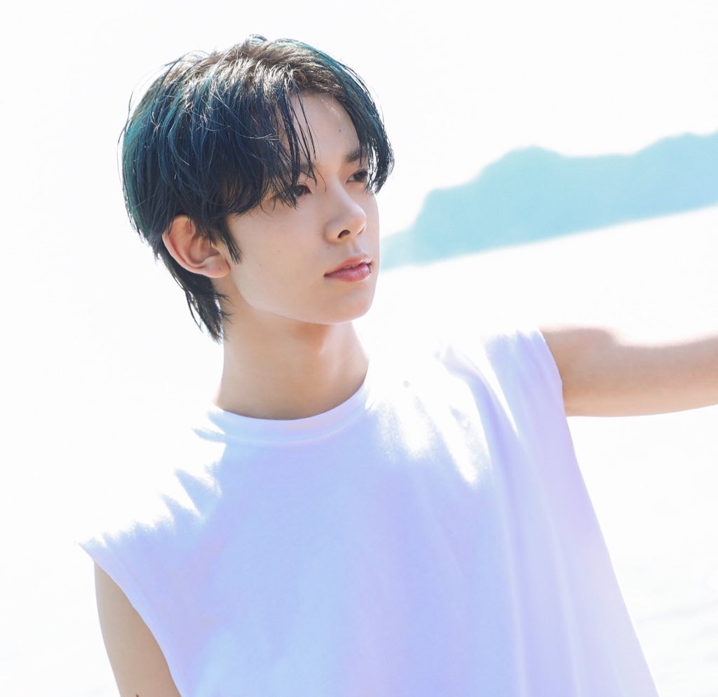 ihs_heeseung's tweet photo. #HEESEUNG 🤍 https://t.co/vqdk3bxSwH