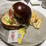 ツイートに含まれる画像