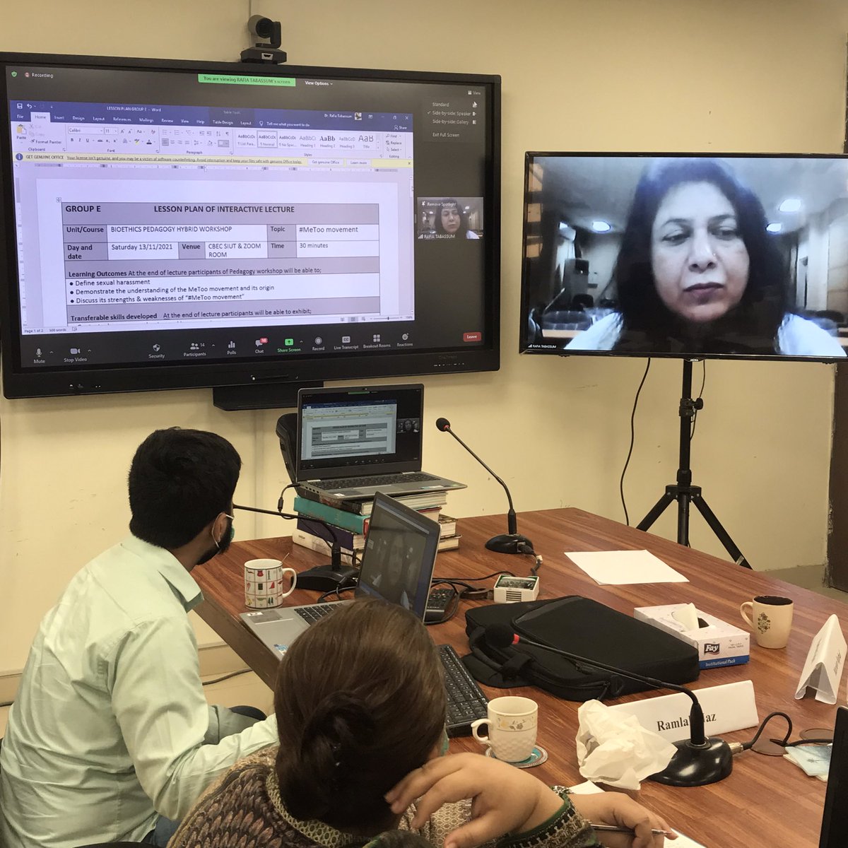 cbec_siut's tweet photo. Dr Rafia Tabassum from #Nawabshah joins us #virtually to present her #LessonPlan on #Metoo movement while using #InteractiveLectures
#CBEC #BioethicsPedagogy #Hybrid #Workshop #Education #Academia #Ethics #PublicHealth #GlobalHealth #GlobalEthics #Teaching https://t.co/C4yu2Zpm2K