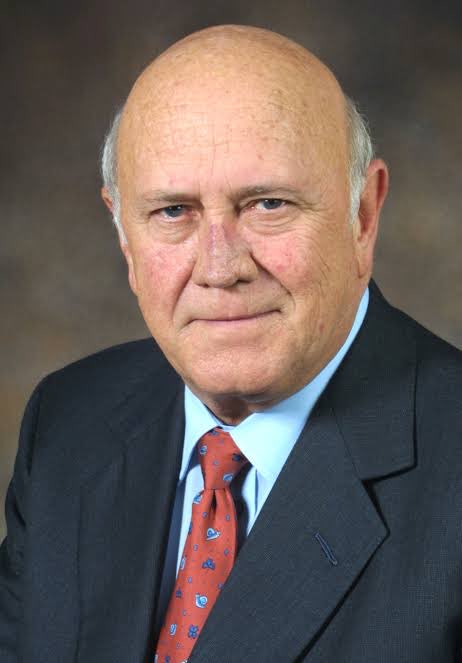 08Facts's tweet photo. Yeah x2 Get De Klerk out,
yeahx2 you used yo gluck to clip us
now you out
get the fuxk out.

fw de klerk https://t.co/k8inkl6bMo
