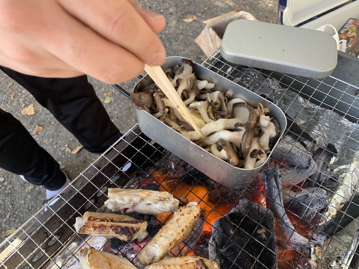 今日は兄夫婦とBBQ🍖
自然の空気や音に癒やされた🧘‍♀️🍀