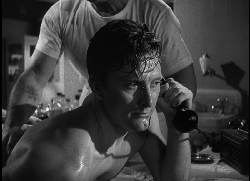 RenoirVulture's tweet photo. Showing tonight…
I Walk Alone (1947/USA) Director Byron Haskin 
#noirvember #filmnoir #kinolorber #burtlancaster @KinoLorber https://t.co/bm2pMQRuap