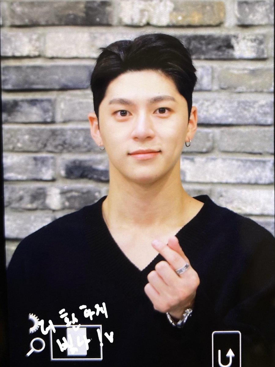 HWANIYA0425's tweet photo. 211113 메이크스타 팬미팅 프리뷰

#엔쿠스 #NCUS #환 #HWAN #지성환
#더환하게빛나
@ncusofficial https://t.co/KHe8V143zY