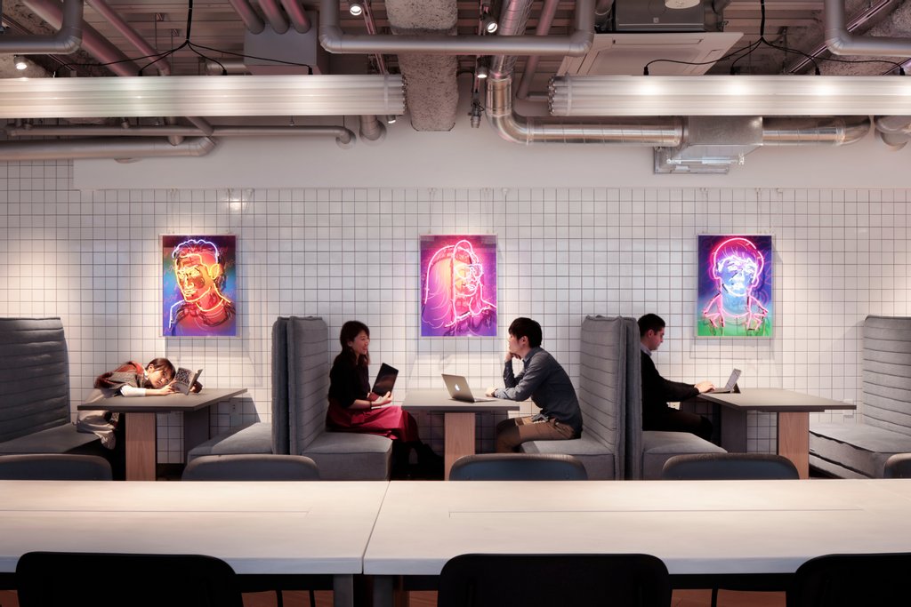 xandwork's tweet photo. 【拠点紹介:.andwork渋谷】
渋谷駅から徒歩5分に位置するThe Millennials渋谷に併設するワークプレイス💻
アクセスの良さはもちろん、ユーザーやスタッフの距離感が近く、コミュニケーションを楽しみながら仕事をすることができます!
ぜひ一度体験しに来てみてください🤞
#andwork
#アンドワーク https://t.co/TgZotLnQ3n