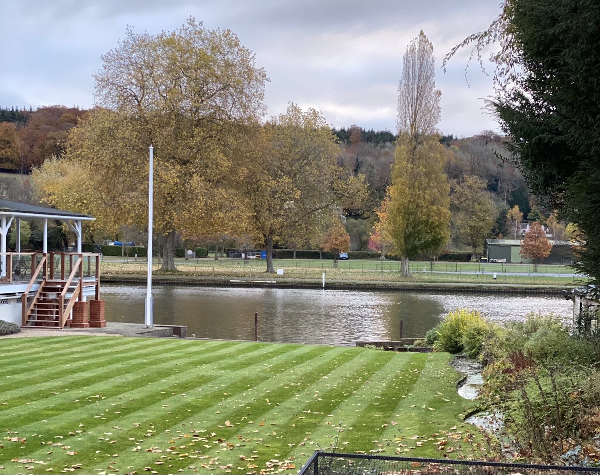 Autumn on the Thames in Henley.