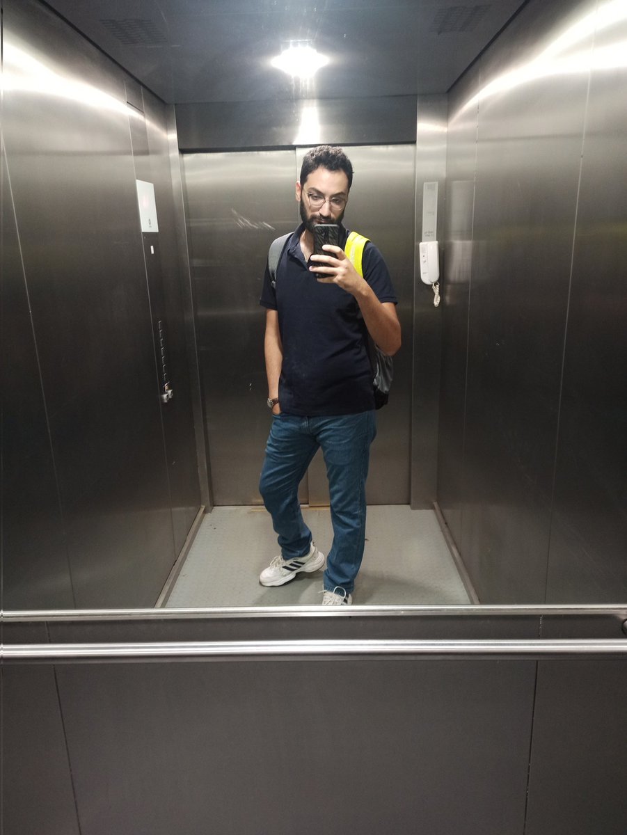 نعمل زي الخواجات و ننزل صور اسانسير