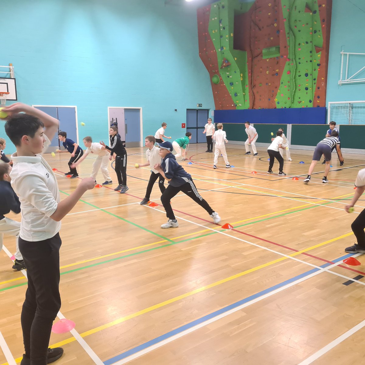 A good start to our sessions at Malton <a href="/cricketinscarb/">Scarborough & Ryedale Cricket Development Group</a> 28 youngsters in attendance - many thanks to the coaches involved <a href="/ExtonCricket/">Exton Cricket</a> Steve and <a href="/Abi_Boyes/">Abi Boyes</a>