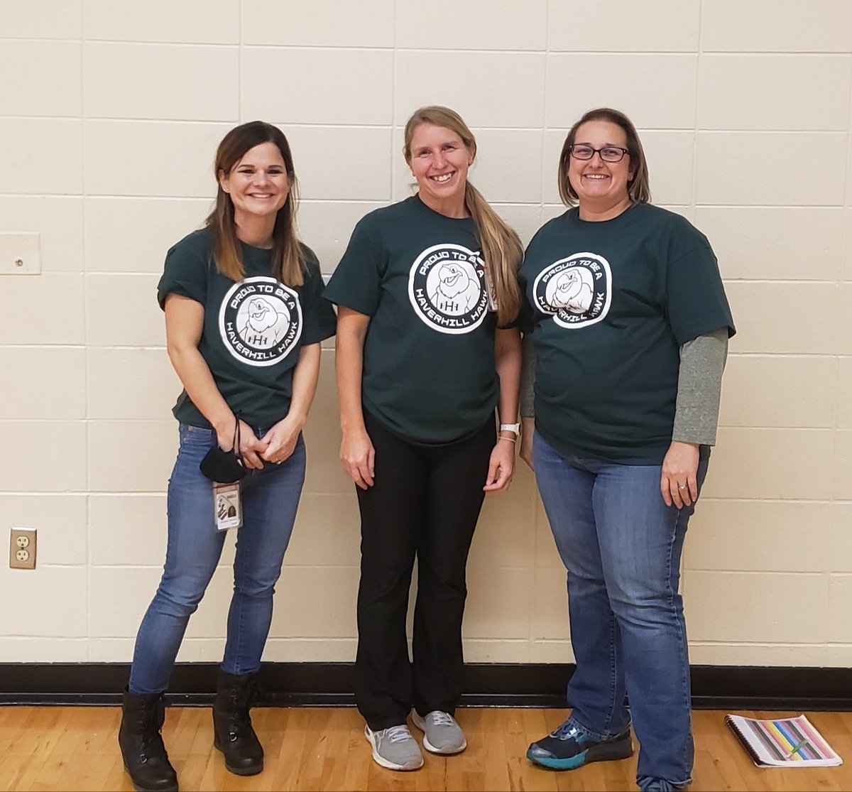 HES_Artists's tweet photo. Thank you to out PTC for our new shirts to show our Hawk Pride!  We love being a Haverhill Hawk! https://t.co/9HBLrM8x1u