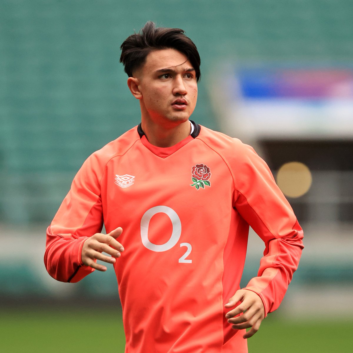 RT if you're excited to see this guy in action today.

#ENGvAUS