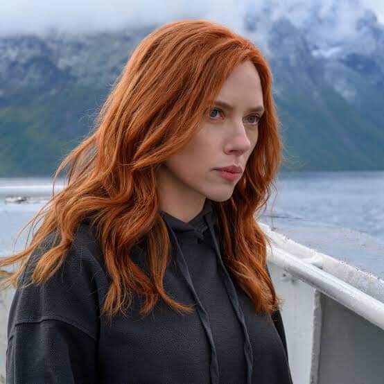 I can't be the only one...

#AllTooWellTheShortFilm 
#RedTaylorsVersion