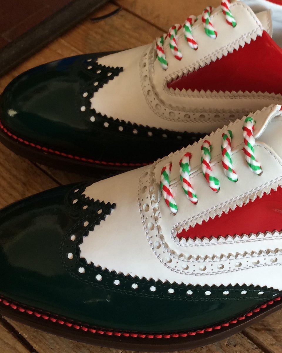 RaimondiGolf's tweet photo. #raimondi #raimondigolfshoes ⛳️🏌🏌️‍♀️👞#golf #shoes #golfshoes #italianstyle #handmadeinitaly #italy #originali #madeinitaly #scarpedilusso #luxuryshoes #golfdilusso #luxurygolf #luxurylifestyle #luxurylife #luxury https://t.co/LMLqo6T8ei