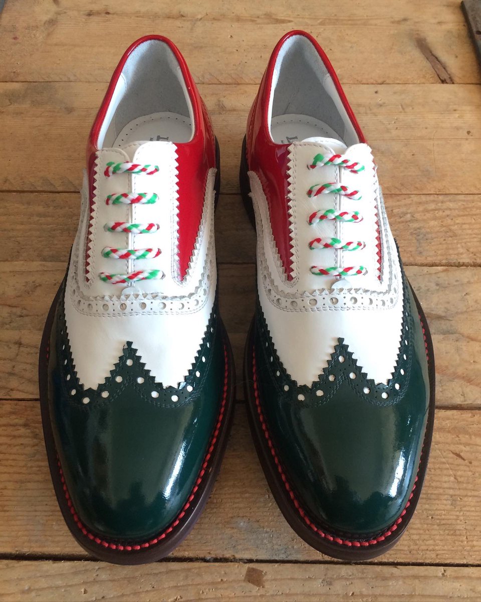 RaimondiGolf's tweet photo. #raimondi #raimondigolfshoes ⛳️🏌🏌️‍♀️👞#golf #shoes #golfshoes #italianstyle #handmadeinitaly #italy #originali #madeinitaly #scarpedilusso #luxuryshoes #golfdilusso #luxurygolf #luxurylifestyle #luxurylife #luxury https://t.co/LMLqo6T8ei
