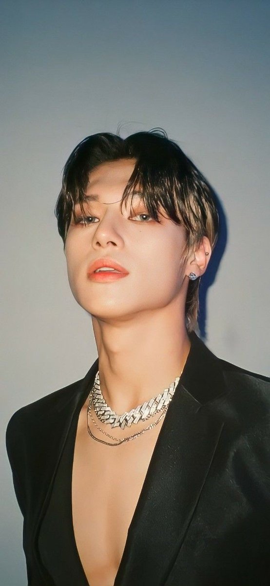 Kayden Noell Valerian

 - Jung Wooyoung fc ¦ '99 
 - n/sfw ¦ cursing ¦ profanities
 - New account but not new to rp
 - interactive ¦ like &amp; rt to be mutuals