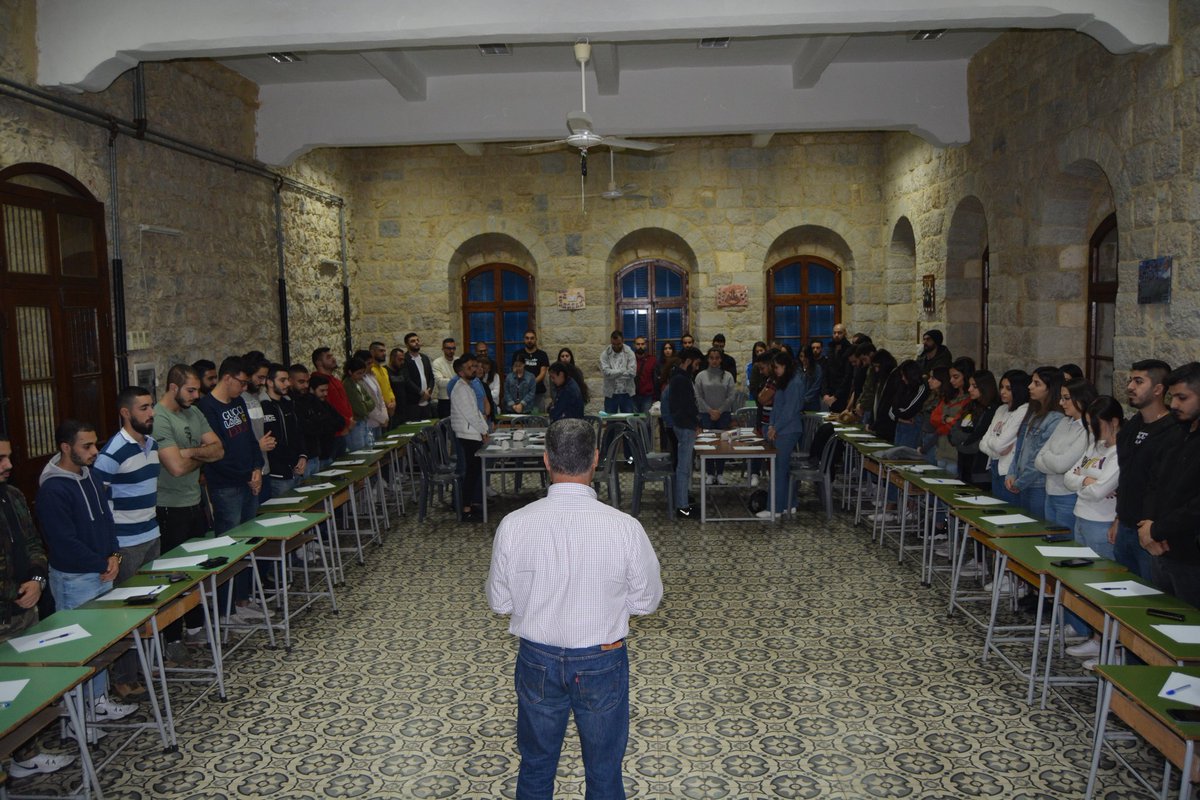 lfsa_lu's tweet photo. افتتحت دائرة الجامعة اللبنانية خلوتها السّنوية لكوادر الخلايا في الكليات في دير عين ورقة - غوسطا، تحت عنوان "التزام مستمر". https://t.co/PqEMr1e0qE