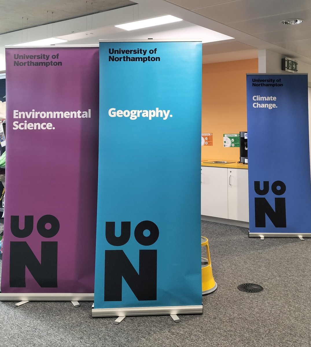 Climate_UON's tweet photo. Great morning so far talking to students about our #ClimateChange #Geography &amp; #environmentalScience degrees!Come along to room LH223 at 1.30pm for the next talk with @DrGregSpellman for more info on the courses &amp; why study here at @UniNorthants 
#openday @GeogNorthampton https://t.co/KyssqdOS66