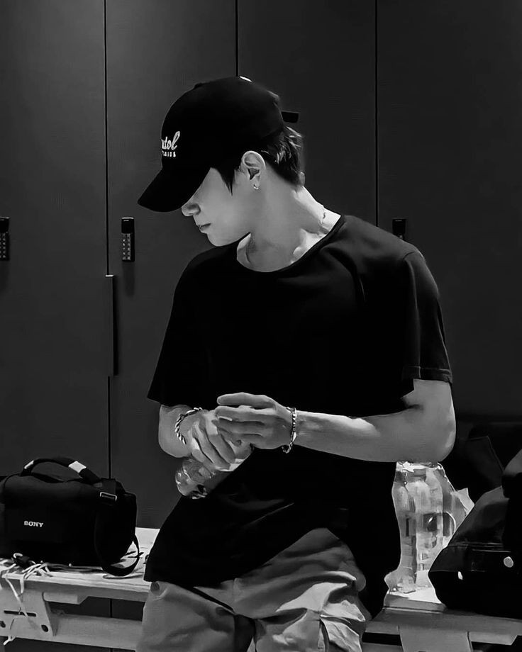 samuel tweet media
