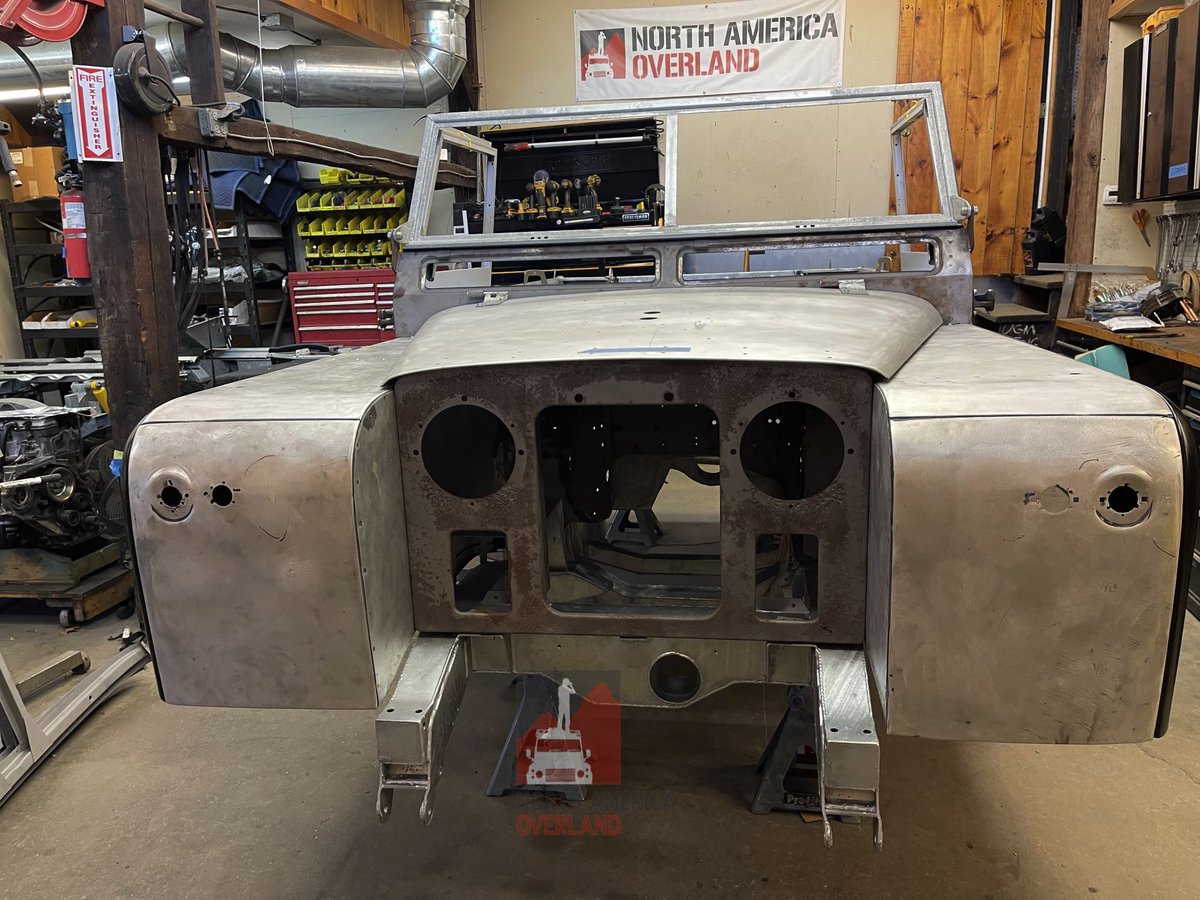 N_Am_Overland's tweet photo. Preparing body panels for a 1962 Series IIA

#LandRover #Series2A #bodypanels #restoration https://t.co/S4tVbIoCpi