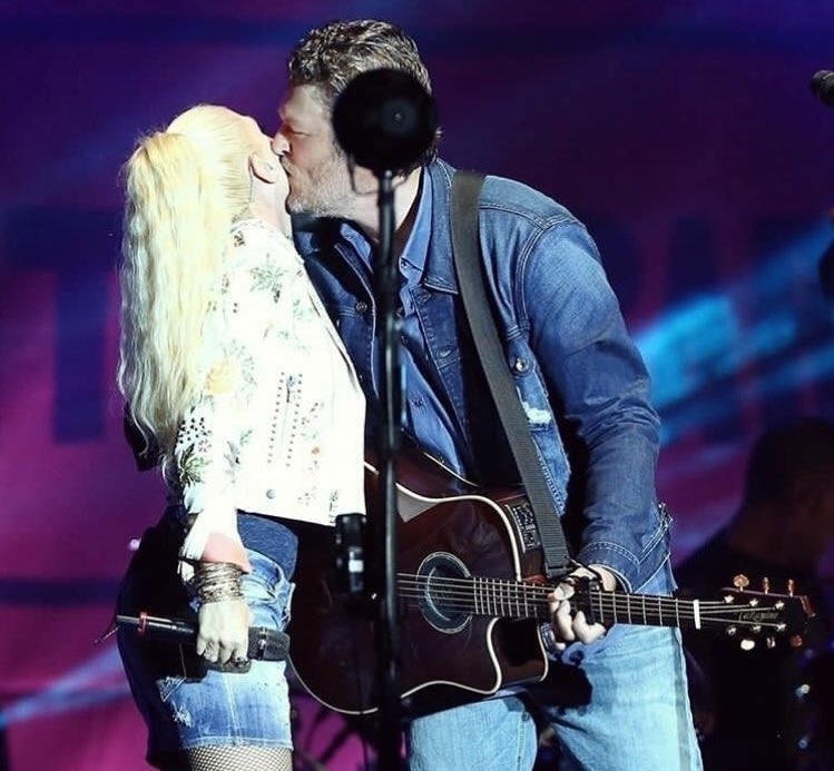AlmaVictoriano2's tweet photo. Retweet to vote #BlakeShelton to win #TheCountryArtist of 2021 #PCAs https://t.co/7aCNaKh2O8