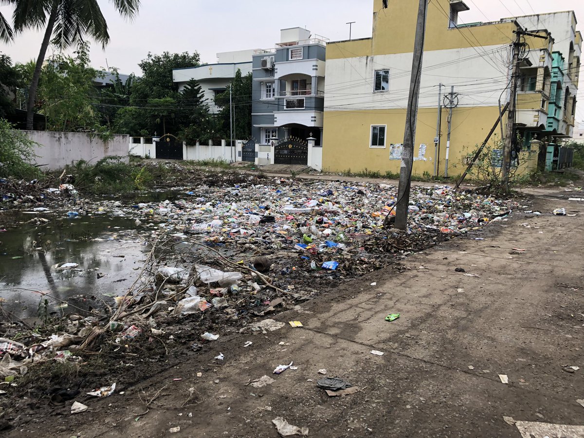 rpookat's tweet photo. Dear Stalin sir, Residential area at 3rd street chakrapani nagar, Gergumbakkam is not cleaned for ages, its becoming Mosquitoes breeding spot. Highly infectious due non maintenance of garbages. Please help. @CMOTamilnadu @mkstalin @ma_subramanian https://t.co/iB4bYfwdRw