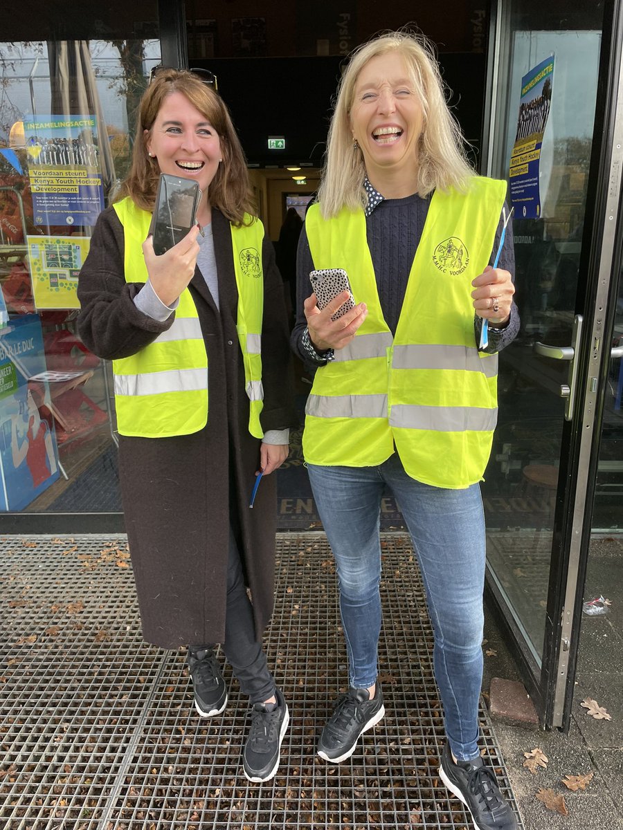 In de #weekvanrespect GROOT respect voor alle vrijwilligers die toezien op de naleving van de Corona maatregelen. Gastvrij en vriendelijk deze vrijwilligers van <a href="/voordaan/">M.M.H.C. Voordaan</a>!