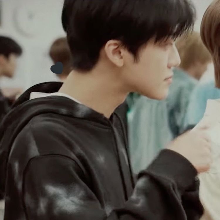 —เธรดความหล่อของแจมินที่เห็นผ่านหน้าทล.กี่รอบก็ต้องเซฟ♡´