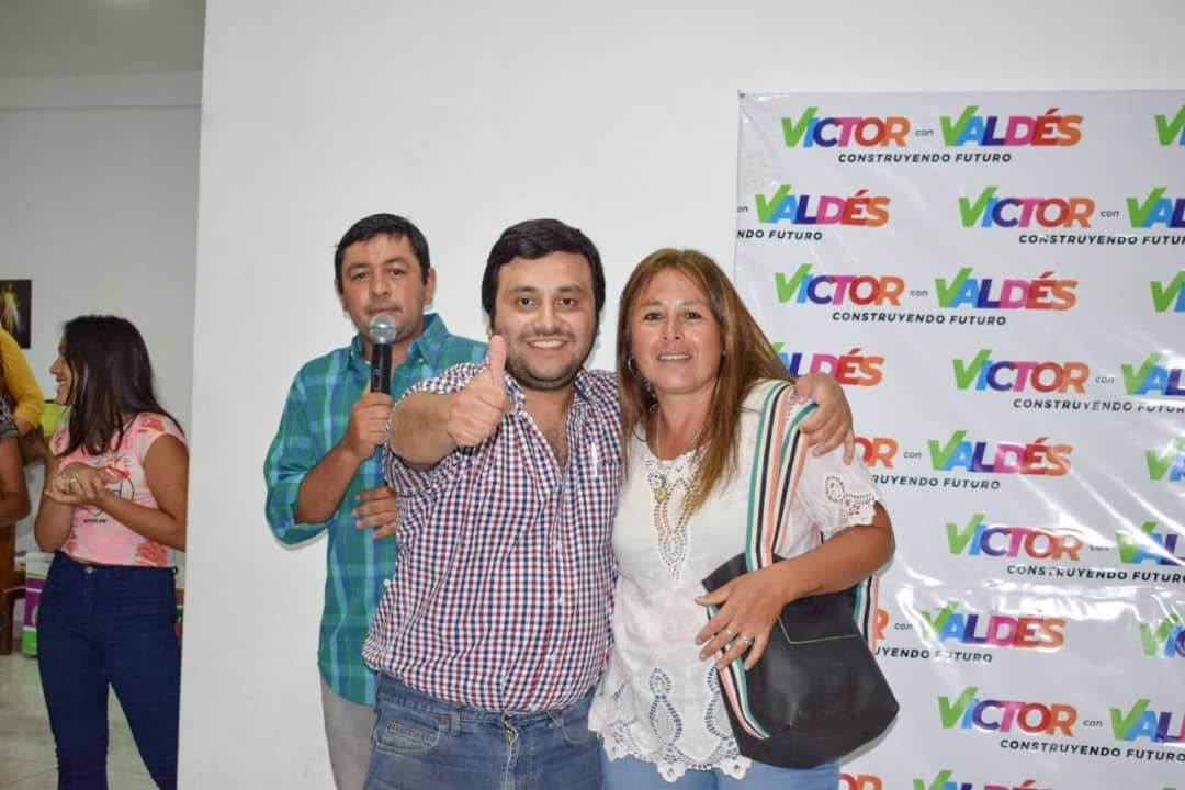 Pablo_romerook's tweet photo. ¡Nos estamos organizando para este domingo #14N! 💪🏼 Estamos listos y preparados para una gran jornada electoral 👏🏼 https://t.co/Db8PxCo40w