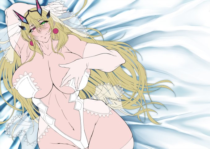 …昨日のロマンチックなラフどこ行った? 腋と腹筋見せたかったから仕方ないね… 