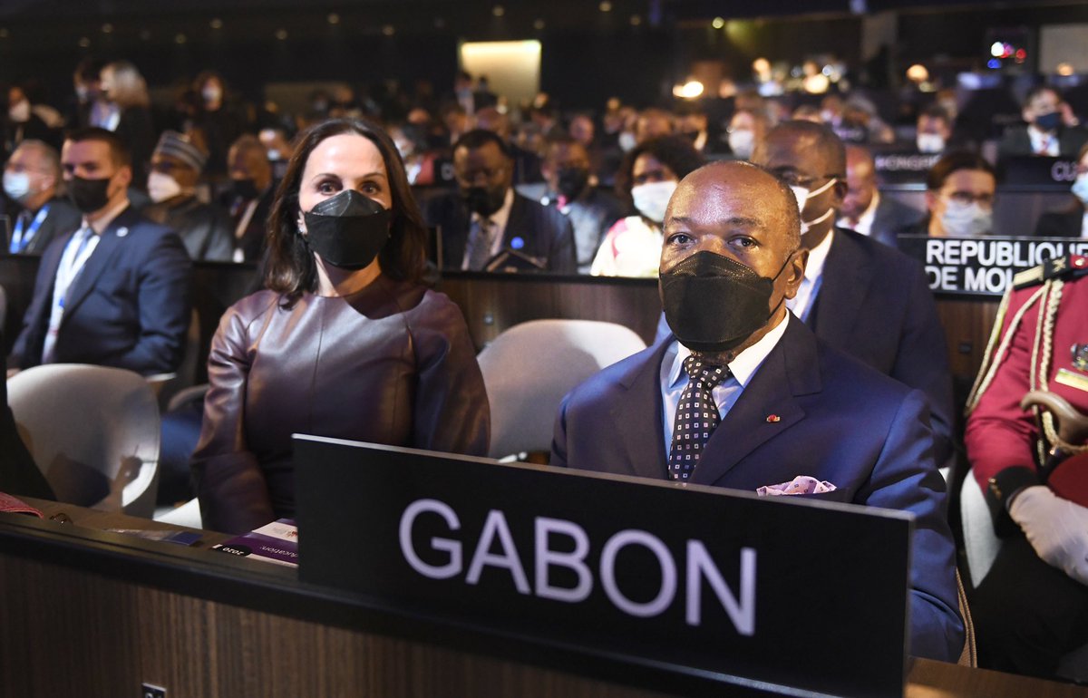 Joyeux 75ème anniversaire <a href="/UNESCO/">UNESCO 🏛️ #Education #Sciences #Culture 🇺🇳</a> !
Merci d’œuvrer pour promouvoir la paix à travers l’#education, la #science &amp; la #culture.
Le #Gabon est fier de faire partie de cette belle famille et d’être classé, à 2 reprises, au patrimoine mondial de l’humanité. #Unesco75 <a href="/AAzoulay/">Audrey Azoulay</a>