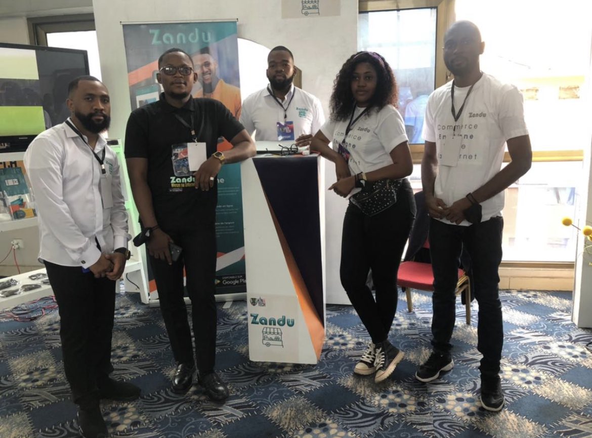Zandu47220037's tweet photo. #RDC : Nous saluons la tenue de la première édition du numérique dans la ville province de Kinshasa. Notre startup Zandu, le géant du E-commerce en #RDC était présent. Merci à l'hôtel de ville.
#kintech @JeanBamanisa @TabuYvette @NgobilaM @MrNomediocre1 https://t.co/rL2hv9xhpu