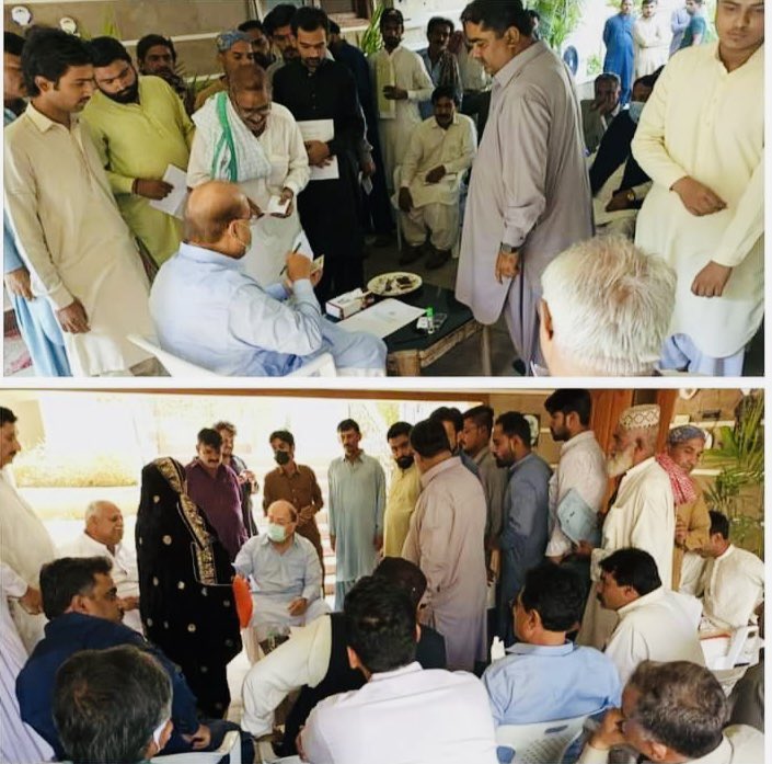 MWassan1's tweet photo. Meeting people coming from various districts! @BBhuttoZardari @MuradAliShahPPP @MediaCellPPP https://t.co/oHTUdOVew4