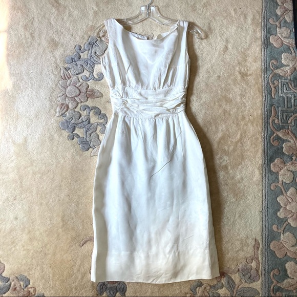 MandiMelton5's tweet photo. So good I had to share! Check out all the items I'm loving on @Poshmarkapp from @starwisher04 #poshmark #fashion #style #shopmycloset #fragrantjewels #dooneybourke: https://t.co/tvG6Wtuhm1 https://t.co/wBi2juqXyM