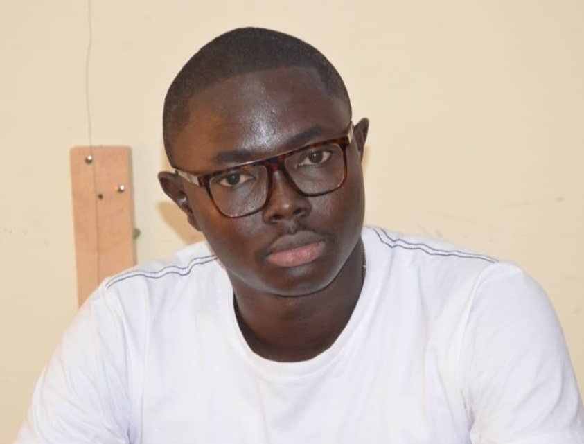 Ignacekp's tweet photo. Le 11 novembre 2021 à #Ouagadougou au #BurkinaFaso, nous avons discuté autours du thème : "Investigation et protection du journaliste d'investigation". C'était dans le cadre de la 9ème édition du Festival international de la liberté d'expression et de la presse - #FILEP2021. https://t.co/pV0ntBxk2D