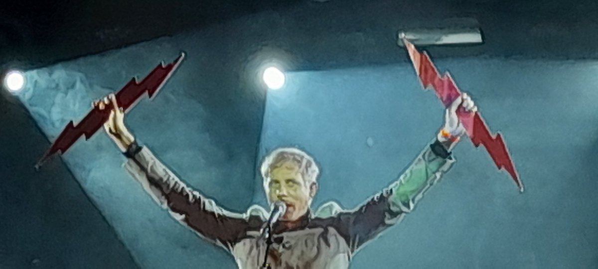 santasprees's tweet image. Glories many and varied at @LeGuessWho 
#alexanderscriabin
#irreversibleentanglements
@moormother #felixkubin @PWElverum #themicrophones #zar #mazahar