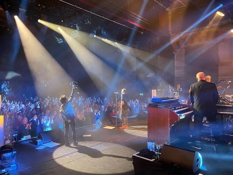 deaconbluemusic tweet picture