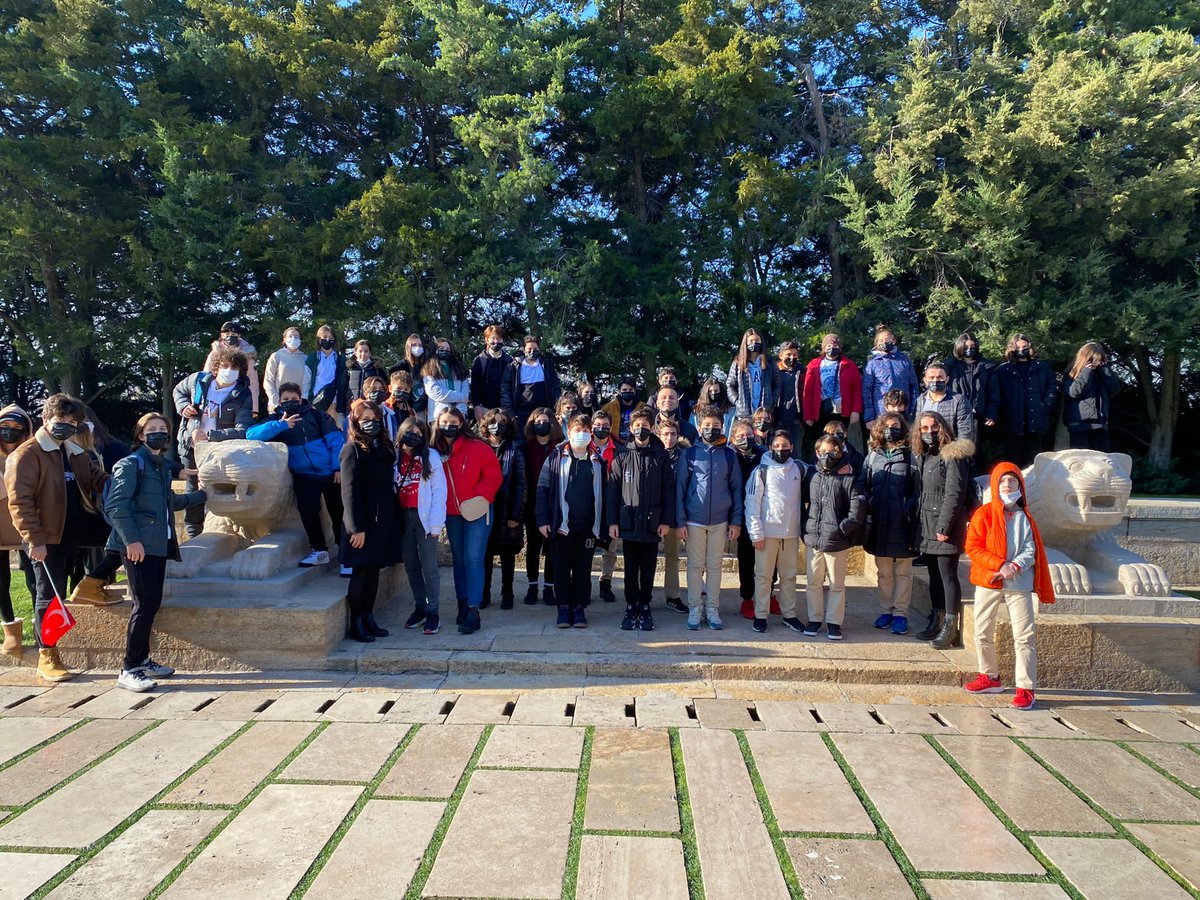 Atamızın İzinde Anıtkabir  <a href="/mert_kundakci/">Mert Kundakçı</a> @ddestegul35 @ituacibademorta <a href="/cigf/">Carlo Freitas</a> <a href="/BekciArzu/">Arzu Bekçi</a> <a href="/serozeren/">Serhat Özeren</a> <a href="/DogaOkullari/">Doğa Koleji</a>