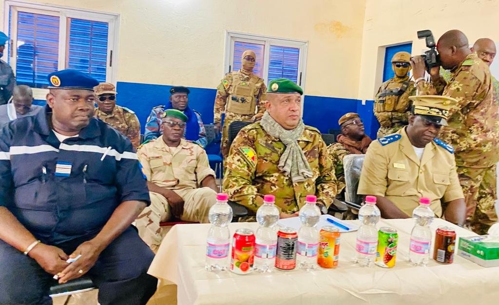 MinistèreSecuritéML tweet media