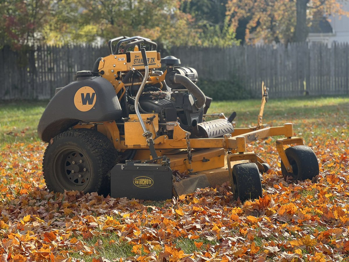Mulching on some Fall leaves with the <a href="/WrightMowers/">Wright Mowers</a> and some gator blades