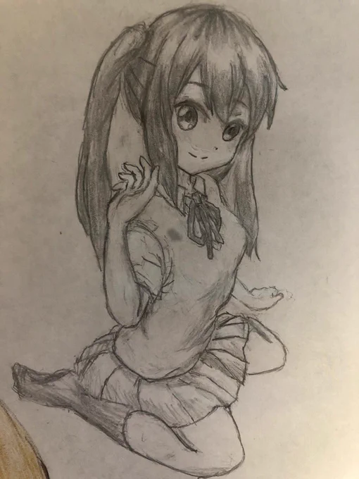 1年5ヶ月後と1年5ヶ月前に描いたあずにゃん比較←2021 11/11 →2020 6/6 