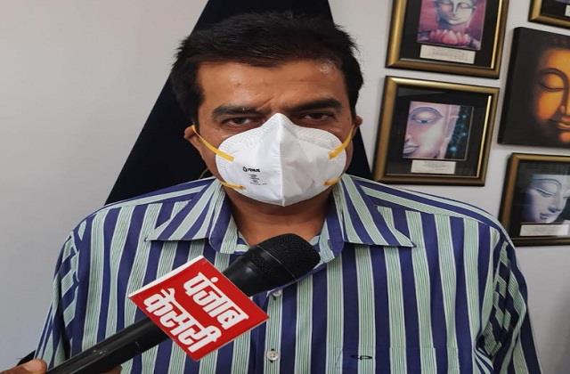 punjabkesari's tweet photo. स्पेशल गिरदावरी का काम जल्द होगा पूरा, किसानों को मिलेगा फसलों के नुकसान का मुआवजा: संजीव कौशल
https://t.co/eoTePqIfGP
#Haryanahindinews #Haryananews #SpecialGirdawari #WorkCompleted #FarmersCropLoss https://t.co/AYU04N9Aqk