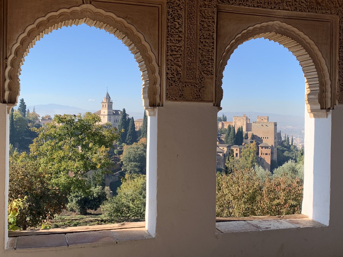 Atravesdeclio's tweet photo. Granada https://t.co/I6Y8U2tzqU