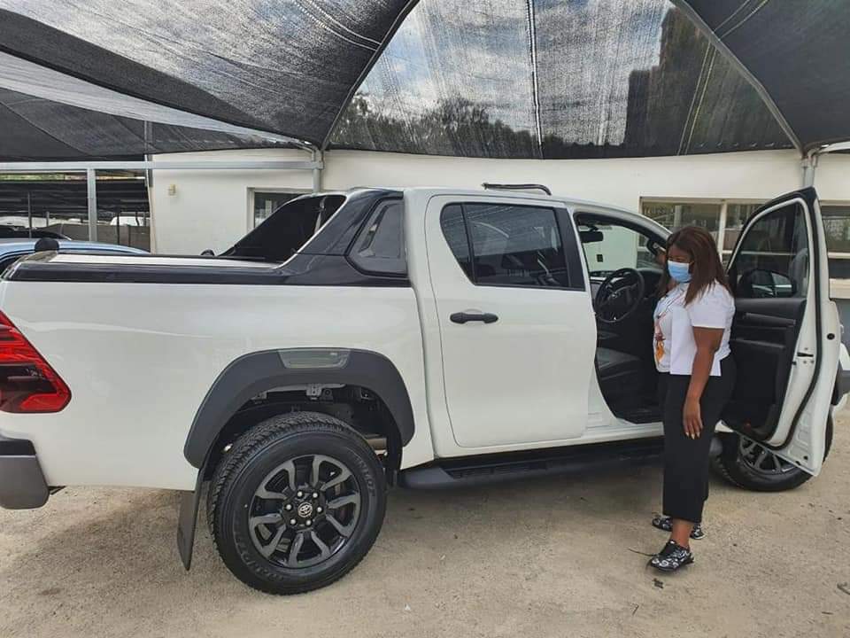 Shes_fair's tweet photo. Mbatha Mahlangu's bakkie has been hijacked in Tuks Pretoria about an hour ago. Please retweet https://t.co/wqfpB0t6P4
