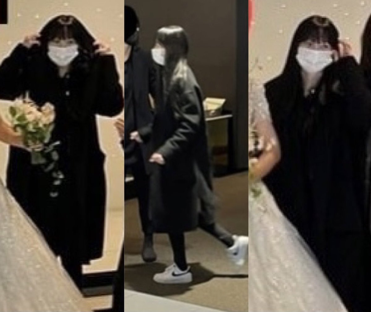 결혼식에 장발 김민정..
