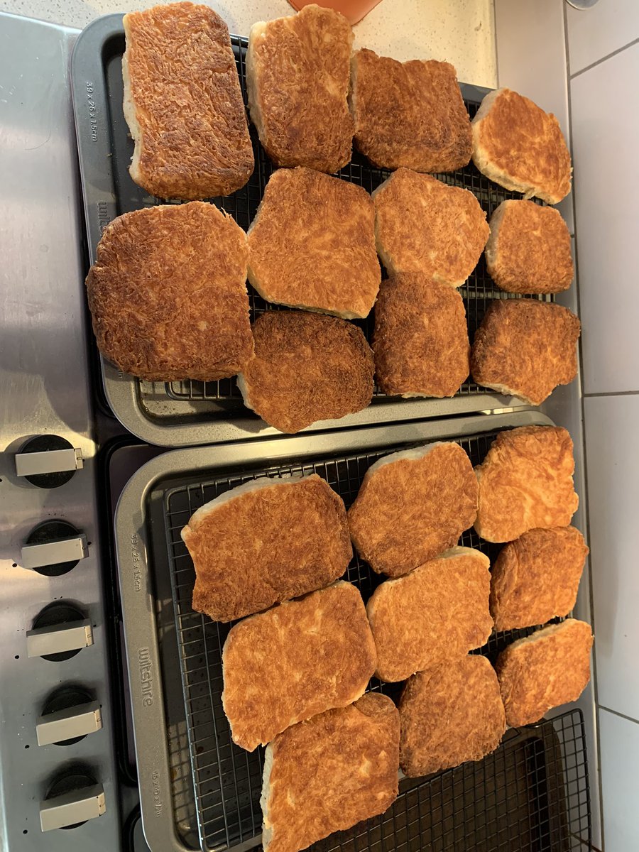 markwgow's tweet photo. Miss my butteries over here in Oz so decided it was about time I learned how to make them for myself. Fair chuffed we how they turned out. https://t.co/vxDn9RTIlN