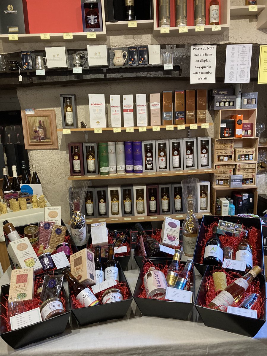 Nearly ready for Christmas, stock arriving every day!🎄Call in to have a browse and get some ideas for Christmas gifts! 🎁 #shoplocal #loveashby #christmas #christmasgifts #hampers