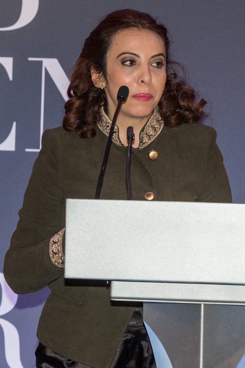 londonarabia's tweet photo. #unlock_her_future #أطلق_لها_العنان
عام ٢٠١٧ تكريم هند الارياني، ناشطة وصحافية يمنية، وذلك خلال حفل جوائز “المرأة العربية @HindAleryani
Hind Al-Eryani a Yemini activist and journalist. She advocates for women's rights, in Yemen, at the Arab Women of the Year Awards https://t.co/LPQAnA9wF7