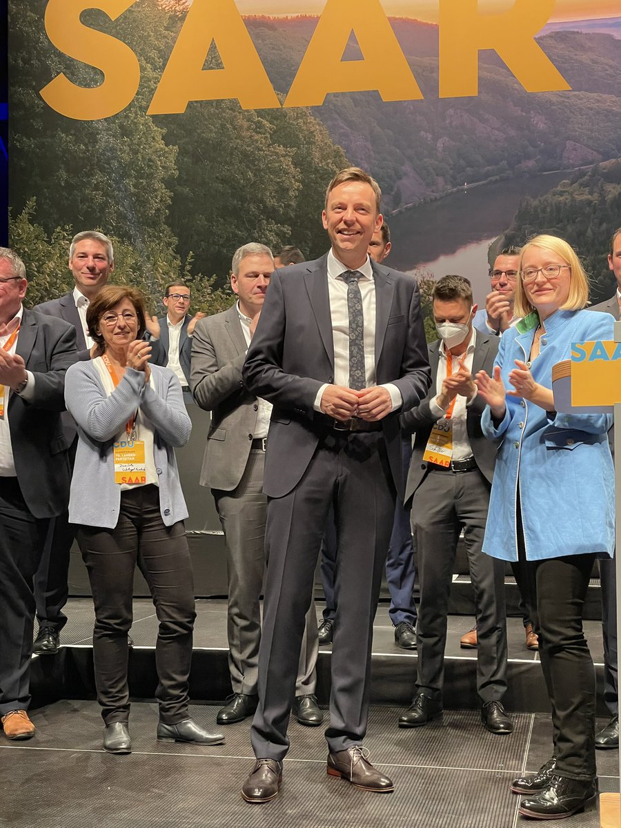 Wir gratulieren <a href="/tobiashans/">Tobias Hans</a> zu dem überragendem Ergebnis von 96,2%! Unser Landesvorsitzender! #lpt21 #landesvorsitzender