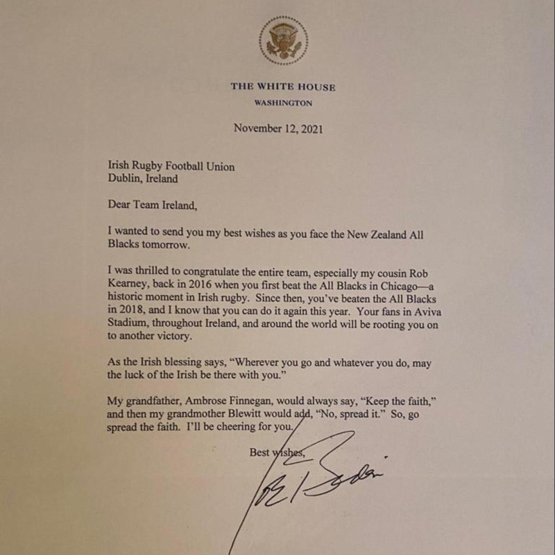 IrishRugby's tweet photo. 𝐀 𝐋𝐞𝐭𝐭𝐞𝐫 𝐟𝐫𝐨𝐦 𝐓𝐡𝐞 𝐖𝐡𝐢𝐭𝐞 𝐇𝐨𝐮𝐬𝐞 

We'd like to thank @POTUS for his support of the team ahead of today's game against the @AllBlacks! 🤝

#TeamOfUs | #IREvNZL