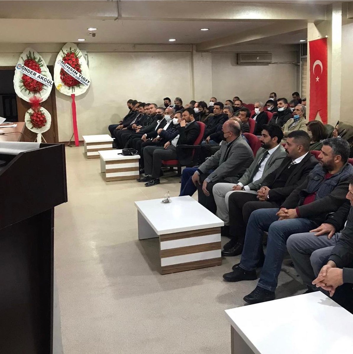 TurkEgitimSen44's tweet photo. Türk Eğitim-Sen Malatya Şubesinin 7. Olağan Genel Kurulu gerçekleştiriliyor. https://t.co/AZftBxJ0JN