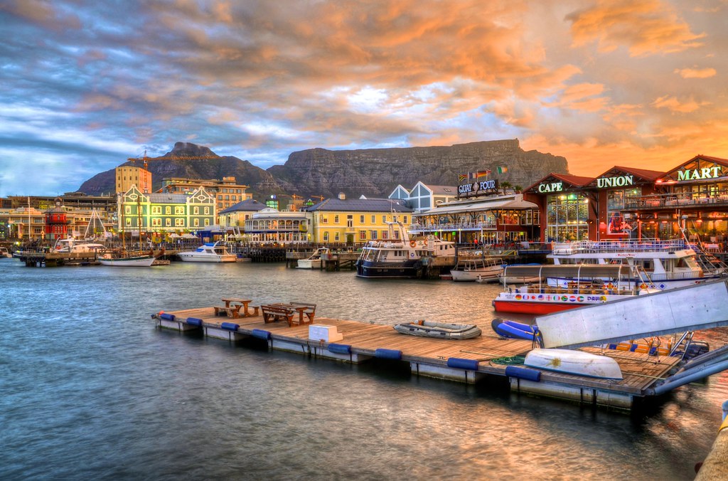 What to do in Cape Town this weekend: 
●   DARG market in Hout Bay  
●   You Should Be Dancing - Kalk Bay theatre  
●   V&amp;A Waterfront's 'Take the Stage' presents Nobuhle Ashanti